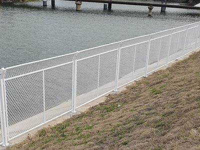 水源地防護(hù)網(wǎng)圖片5